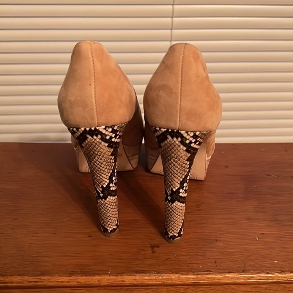 Jessica Simpson Suede and Snake Print Heel - Picture 4 of 6
